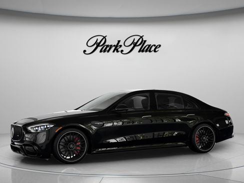New 2026 Mercedes-Benz S 63 AMG S image 3