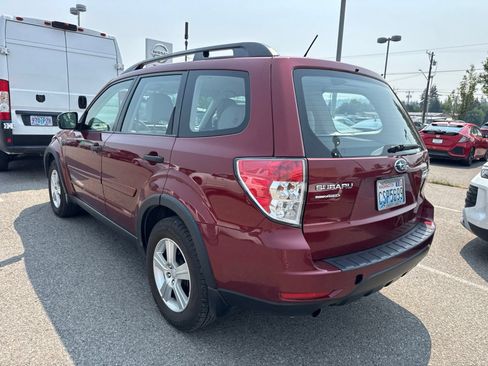 Used 2013 Subaru Forester 2.5X w/ Popular Pkg 3 AWD/4WD image 7