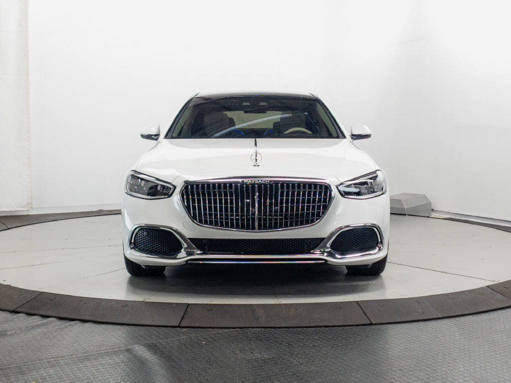 Used 2024 Mercedes-Benz Maybach S 580 4MATIC image 2