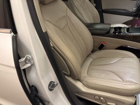 Used 2016 Lincoln MKX Reserve w/ Climate Package image 25