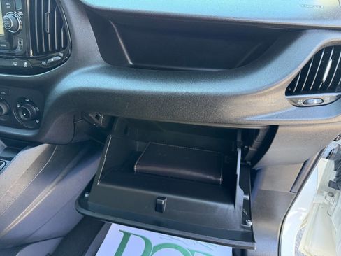 Used 2016 RAM ProMaster City Tradesman SLT w/ Rear Back-up Camera Group image 26