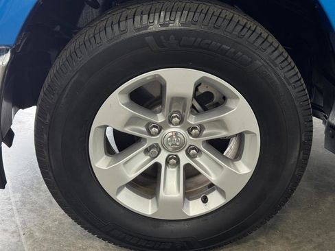 Used 2021 RAM 1500 Laramie AWD/4WD image 32