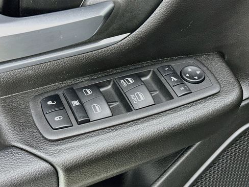 Used 2023 RAM 1500 Big Horn RWD image 18