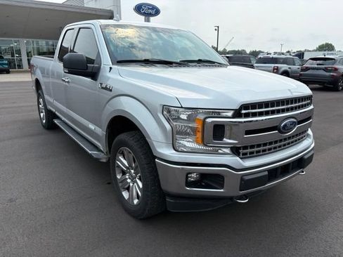 Used 2018 Ford F150 XLT w/ Equipment Group 302A Luxury AWD/4WD image 9