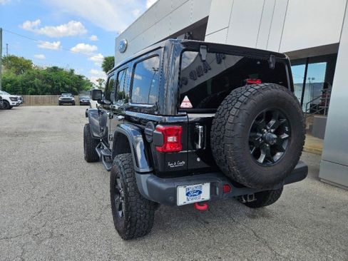 Used 2019 Jeep Wrangler Unlimited Rubicon image 3
