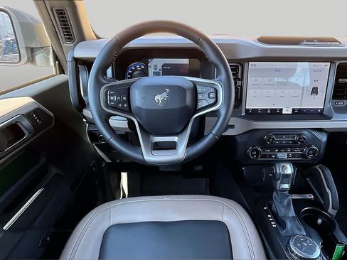 Used 2024 Ford Bronco Big Bend AWD/4WD image 6