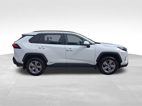 Used 2024 Toyota RAV4 XLE w/ Convenience Package AWD/4WD image 7