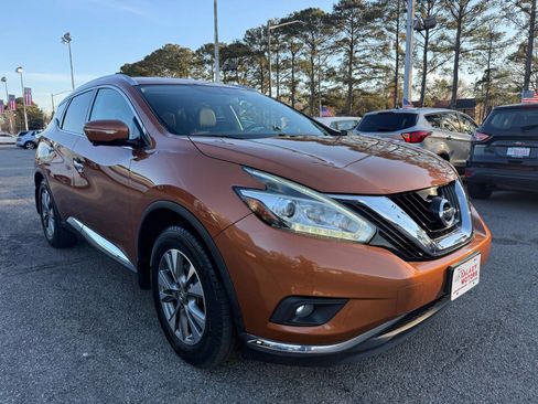 Used 2015 Nissan Murano SL w/ Cargo Package image 3