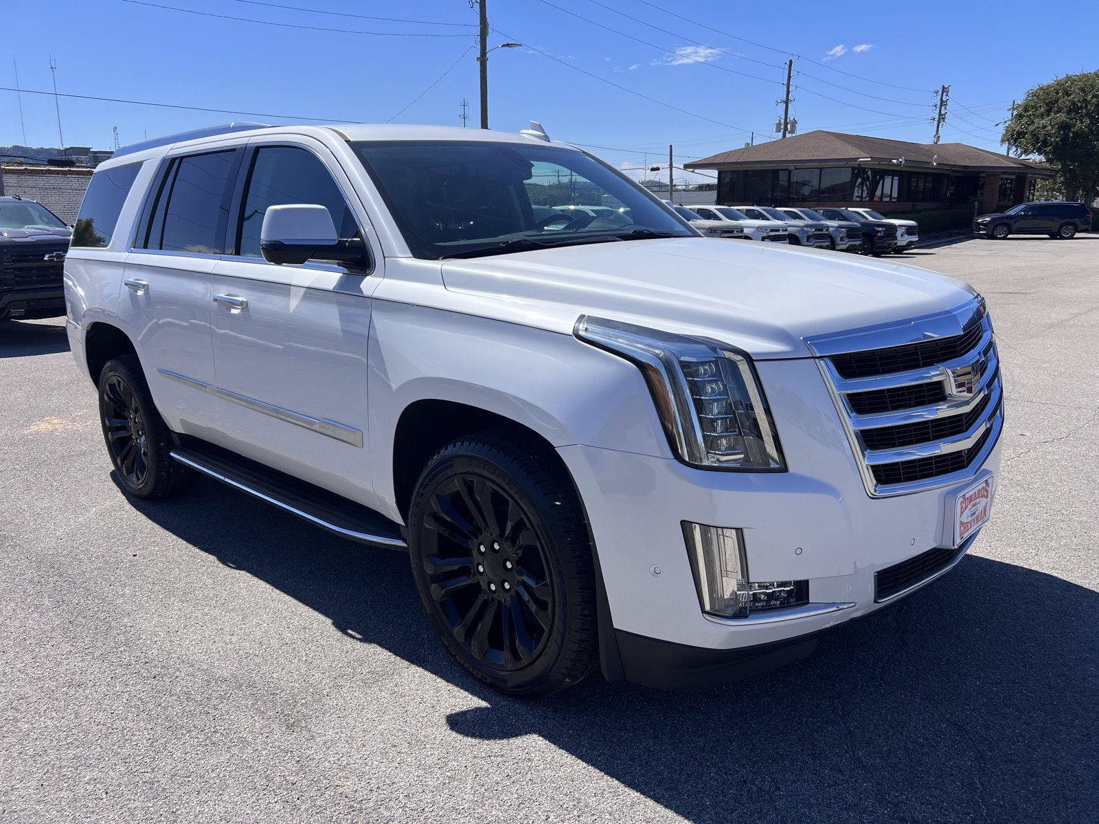 Used 2020 Cadillac Escalade 2WD image 41