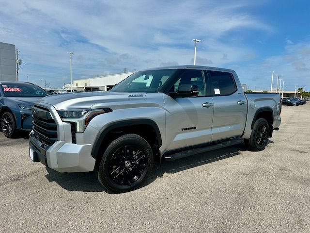 New 2026 Toyota Tundra Limited w/ Limited PVM Package AWD/4WD image 3