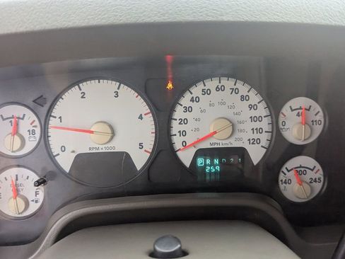 Used 2006 Dodge Ram 2500 Truck SLT w/ Quad Cab Big Horn Value Group image 11