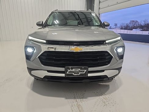 Used 2024 Chevrolet TrailBlazer LT image 11