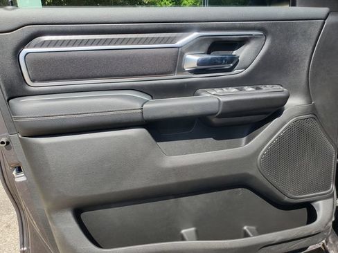 New 2026 RAM 1500 4x4 Crew Cab image 10