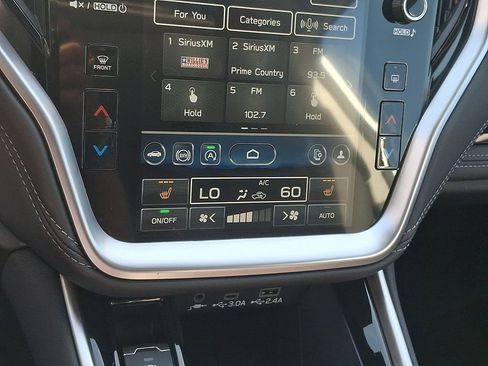 Used 2023 Subaru Outback Limited image 16