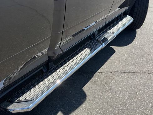 Used 2025 RAM 2500 Big Horn AWD/4WD image 9