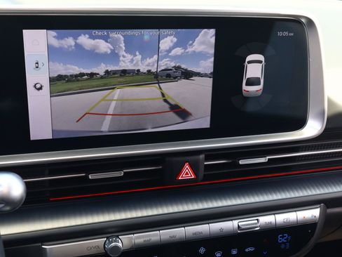 Used 2025 Hyundai Ioniq 6 SEL RWD image 24