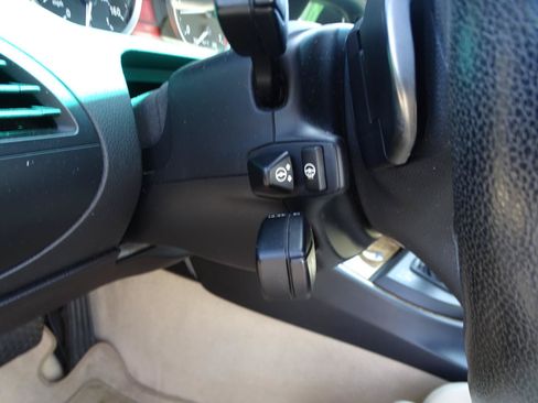 Used 2007 BMW 650i Convertible RWD image 16