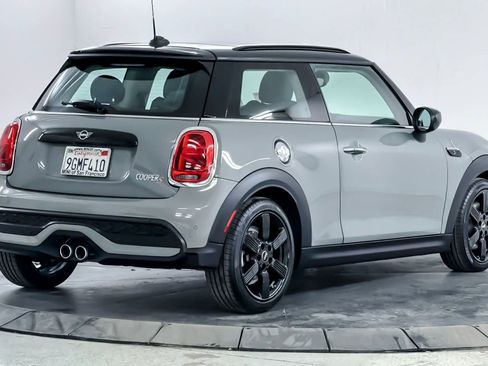 Used 2023 MINI Cooper S FWD image 2