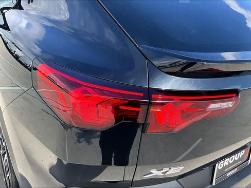 Used 2026 BMW X2 xDrive28i AWD/4WD image 27