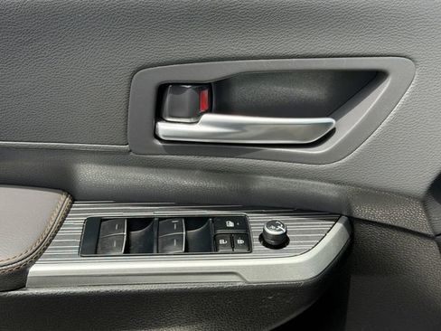 Used 2024 Toyota Sienna XLE Woodland Edition AWD/4WD image 25