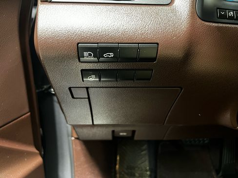 Used 2019 Lexus RX 350L Luxury image 13