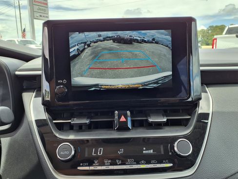 Used 2026 Toyota Corolla LE FWD image 21