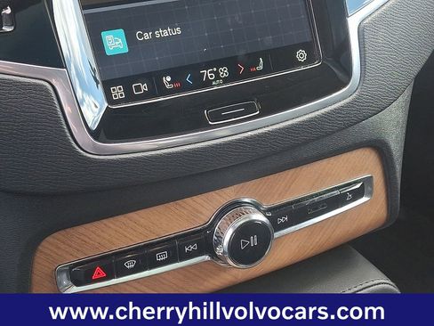 Certified 2024 Volvo XC90 B5 Plus w/ Protection Package Premier image 15