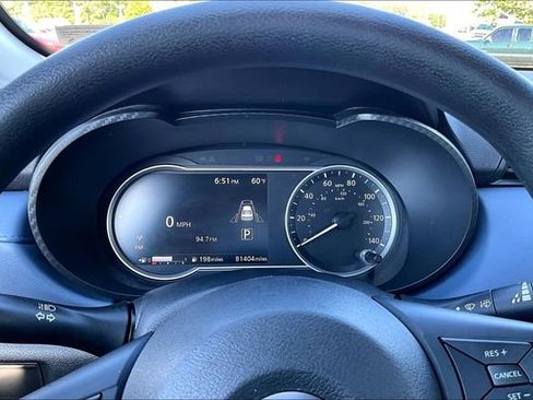 Used 2023 Nissan Versa SV FWD image 13