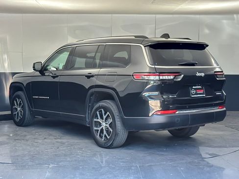Used 2023 Jeep Grand Cherokee L Limited w/ Trailer Tow Group (B) AWD/4WD image 5