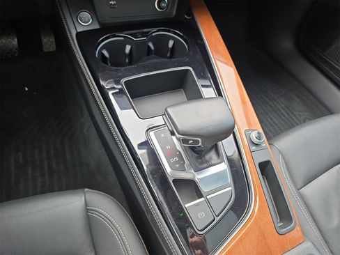 Used 2022 Audi A5 2.0T Premium Plus w/ Premium Plus image 22