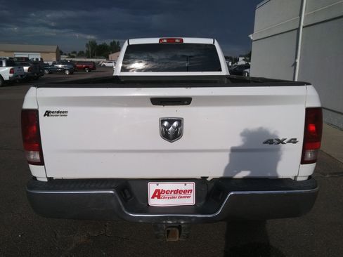 Used 2013 RAM 2500 Tradesman w/ Chrome Appearance Group image 6