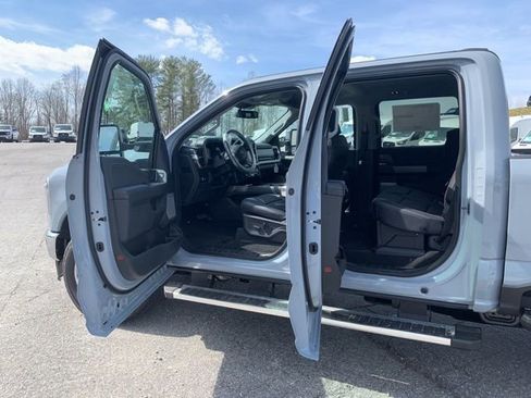 New 2026 Ford F250 Lariat image 19