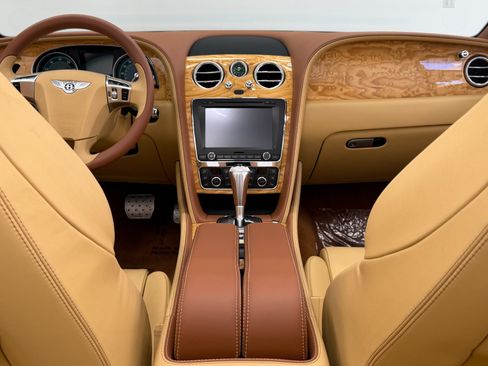 Used 2015 Bentley Continental GT AWD/4WD image 25