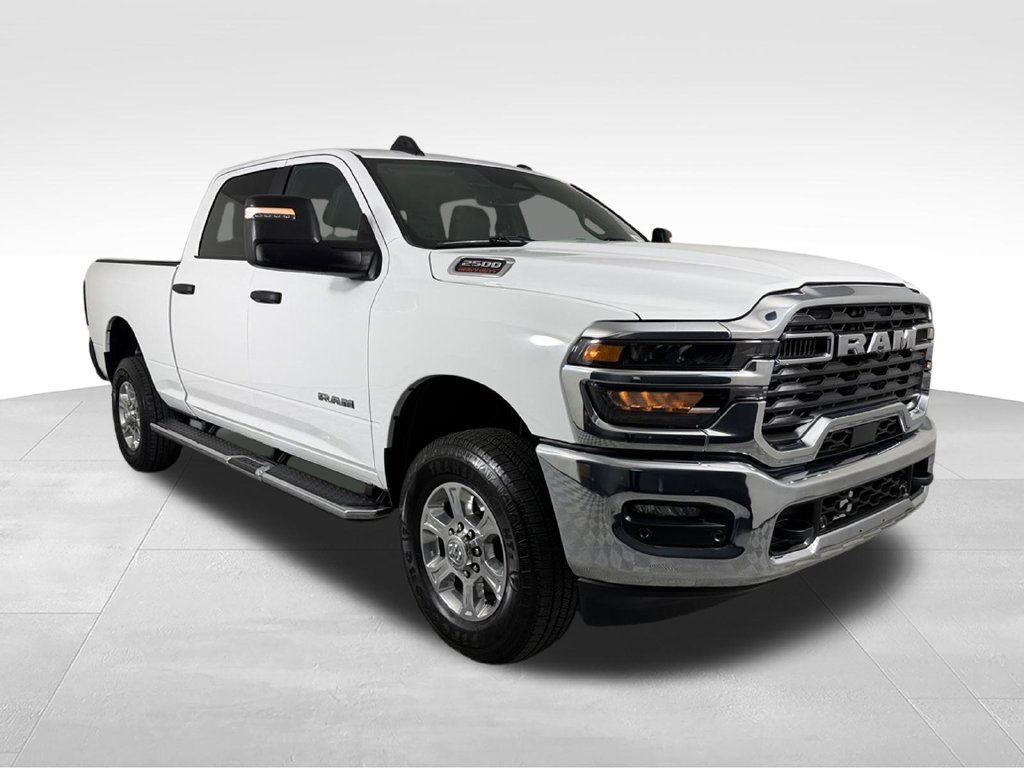 Used 2026 RAM 2500 Big Horn AWD/4WD image 5