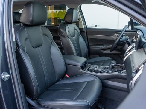 Used 2023 Kia Sorento X-Line EX image 23