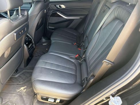 Used 2020 BMW X5 sDrive40i w/ M Sport Package RWD image 14