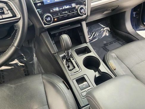 Used 2019 Subaru Outback 2.5i Limited w/ Popular Package #2 AWD/4WD image 27