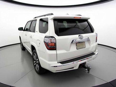 Used 2022 Toyota 4Runner Limited image 4