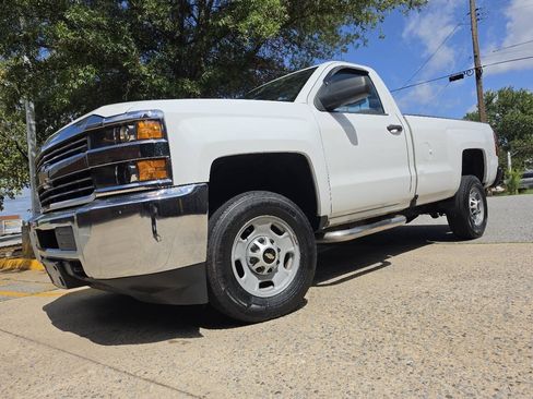Used 2017 Chevrolet Silverado 2500 W/T RWD image 34