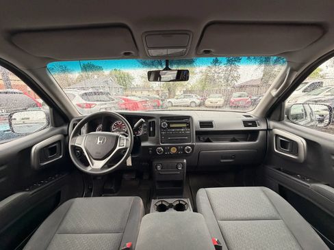 Used 2012 Honda Ridgeline RTS image 2