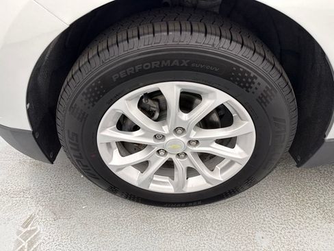 Used 2018 Chevrolet Equinox LS FWD image 4