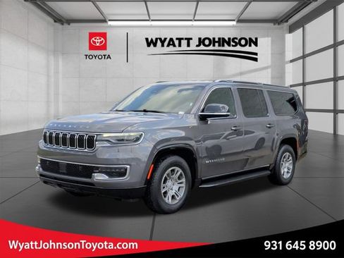 Used 2024 Jeep Wagoneer L 4WD image 1