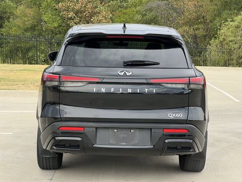 Used 2023 INFINITI QX60 Pure FWD image 4
