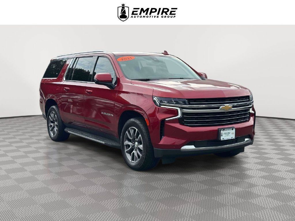 Used 2021 Chevrolet Suburban LT w/ LT Signature Package AWD/4WD image 1
