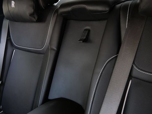 Used 2019 Rolls-Royce Ghost RWD image 33