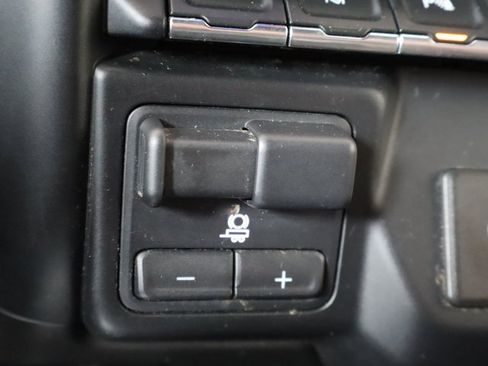 Used 2020 Chevrolet Silverado 3500 High Country w/ Technology Package image 36