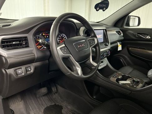 Certified 2023 GMC Acadia SLE w/ Driver Convenience Package FWD image 10
