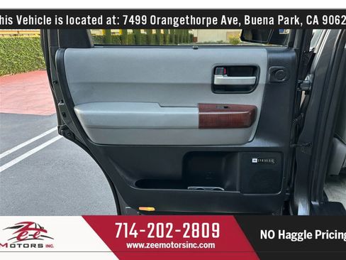 Used 2011 Toyota Sequoia Platinum image 53