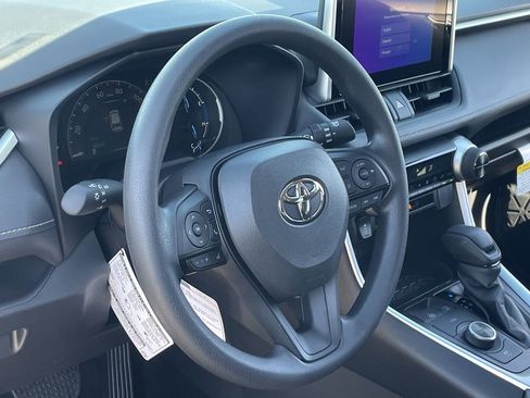 New 2025 Toyota RAV4 XLE image 13