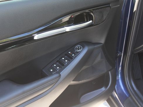 Certified 2026 Kia Seltos EX FWD image 18